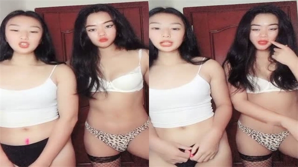 两个骚妹子淫声荡语撩骚互动跳蛋玩弄粉穴